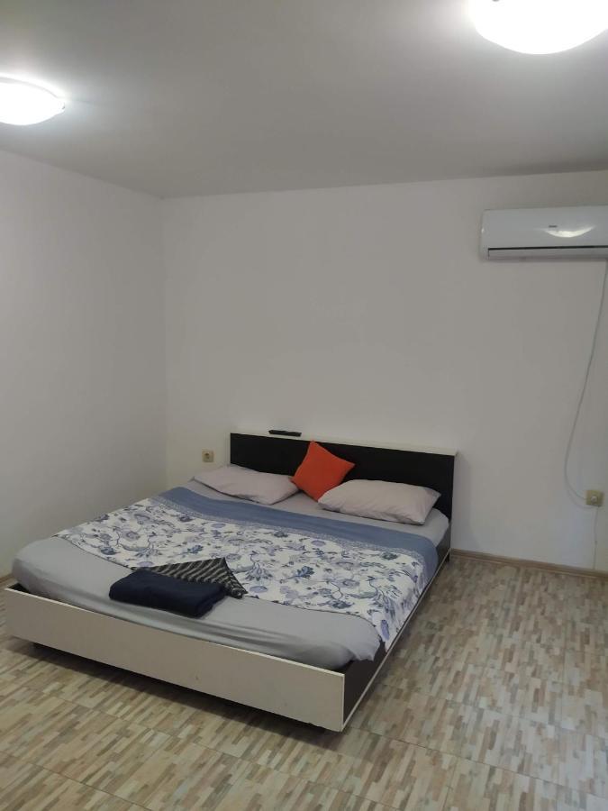 Apartamento Апартамент Средна Гора Varna Exterior foto